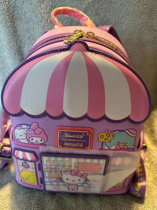 NYCC Limited Edition Sanrio Hello Kitty & Friends Bakery Pop! and Bag Bundle main image 9
